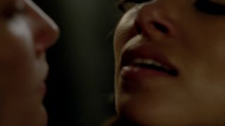 Lise Slabber, Jessica Parker Kennedy, Clara Paget – Black Sails s02e01 (2014) HDTV 1080p - [Celebrity porn]-6