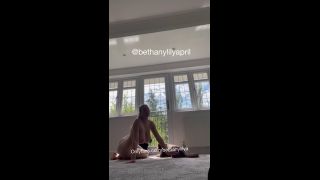 Beth Lily (23)-0