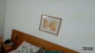 Brazuca Minha dentista ela é casada   me chamou pra dá uma rapidinha na casa dela e trair o corno dela na cama deles-9