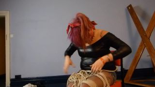 [GetFreeDays.com] Scarlett  Teen  Escape  Artist cbt bdsm-6