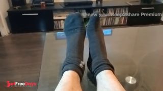 [GetFreeDays.com] Massage my sexy feet Sex Clip December 2022-1