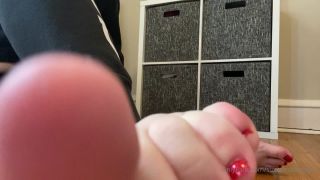 online xxx clip 2 sizetensolemates 16 12 2020 1457257054 get your nose all up in my stinky hanes socks, katy perry foot fetish on feet porn -9