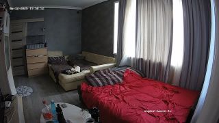 Evelyn Juan: Hot Livingroom Couch Cam Sex [HD720p] 2025-6