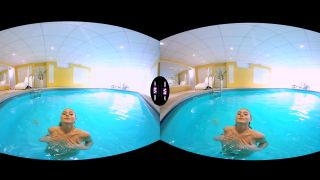 VR Nancy A - Blonde Enjoys Solo Play in a Pool 2017-1