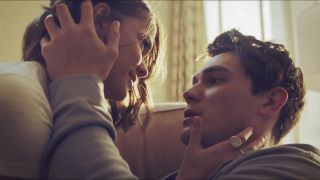 Halston Sage, Maia Mitchell, etc - The Last Summer (2019) HD 1080p - [Celebrity porn]-5