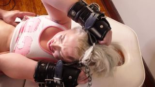 free adult clip 14 Tickling Videos | vip clips | muscle food fetish porn-8
