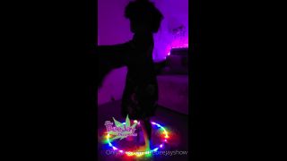 TheBeeJayShow () Thebeejayshow - after a fun magic mushroom filled date day with bae creativity struck i created my 01-04-2021-3