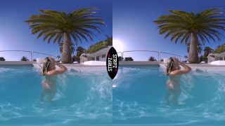 "take a dip" - Natasha Anastasia Oculus, Go 4K-8