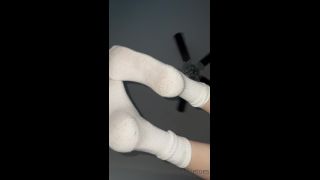 [FootJob-Porn.com] Onlyfans - Tuffie Arch Queen_156_tuffiearchqueen-29-12-2021-2314518550-pov you come over to watch a movie chillБ─╕ but you say the wrong thing, next thing you_Footjob-HD Leak-0