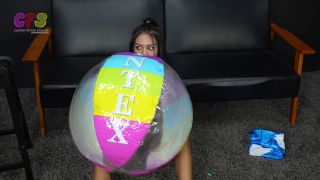 Custom Fetish - Tenekka Inflates Beachball and Whale - Fetish-1