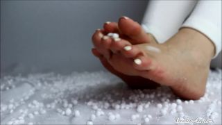 ilse alcorta snow toes, femdom slave husband on femdom porn -8