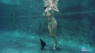 SexUnderwater e0737 Alexis Deen UW Model Training pt 2 (mp4)-0