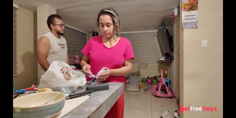 [GetFreeDays.com] Sexo en la cocina con mi amiga de la universidad Sex Clip March 2023