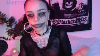 Spooky slut blow job with dildo-0