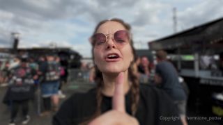hermionePotter 1119416841 We were at the biggest and most famous rock festival in Germ   01 0hqpknqomiu573q288l71 source-3