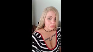 thevalestgal Preggo Livestream and snack - BBW-6