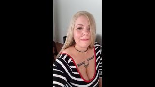thevalestgal Preggo Livestream and snack - BBW-7