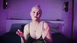 Tf_hailee - Do you want to know what I want in a boyfriend I will tell - Slutwife-2
