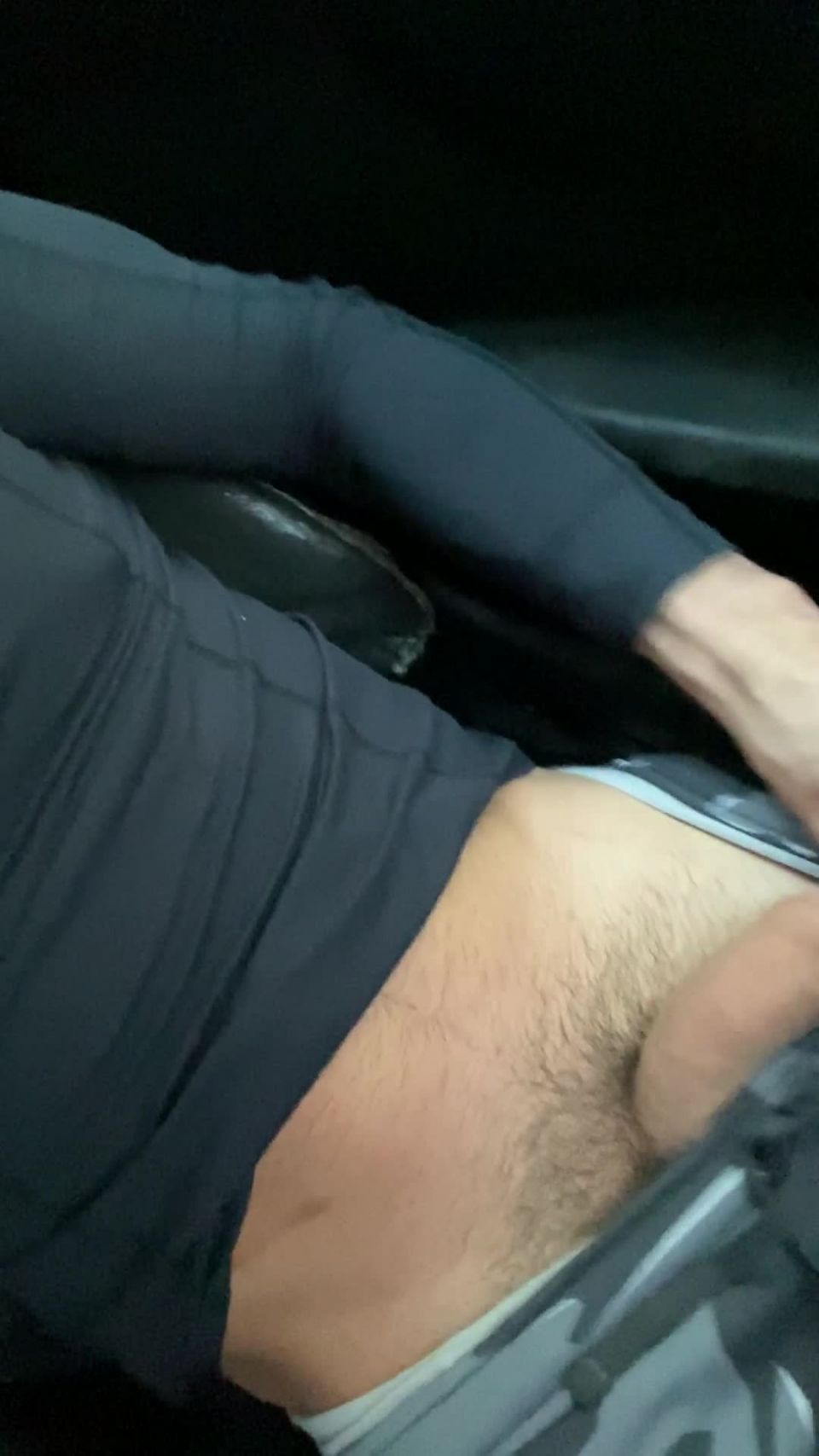 [Onlyfans] maximo garcia-01-01-2020-17707551-In the car