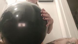 Balloon Fetish Compilation! Looner Babe Blows, Rides And Pops-1