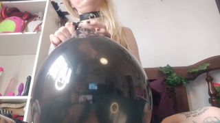 Balloon Fetish Compilation! Looner Babe Blows, Rides And Pops-3