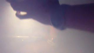 클럽 얼굴 가슴노출-3