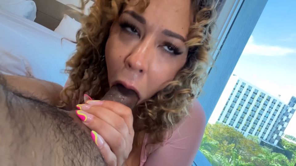 Raven Thick - All Natural Big Booty Babe Oiled Up And Fucked - Latina