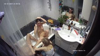 Flamy Nika 24 02 21 ariela bath will joins cam1 720p-4