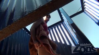 Hidden-Zone.com- Bc2593 This sly woman, after taking off her panties, wrapped her thighs in a towel. But her buttock-5