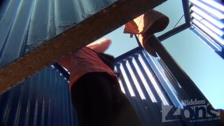 Hidden-Zone.com- Bc2593 This sly woman, after taking off her panties, wrapped her thighs in a towel. But her buttock-9