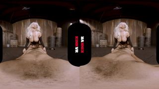 Kinkvr presents London River in Worshipping London | virtual reality | virtual reality-0