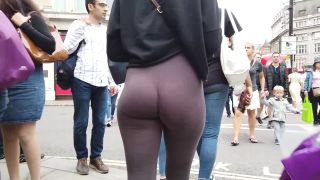 Butt cheeks that you ll want to bite Voyeur!-3