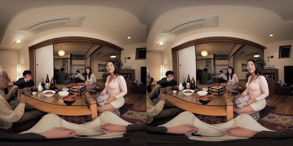 DSVR-608 【VR】 During Return Home, The Relative's Aunt Who Became A Shared Room Has Been Tempted By A Big Areola And An Obscene Glamorous Body Honma Yuri