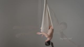 {hegre-art.com Nude Anti Gravity Yoga (mp4, 1080p, 144.55-6