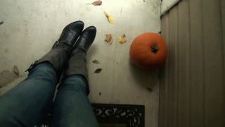 Video Brittany Frozen In Time 720p HD-3