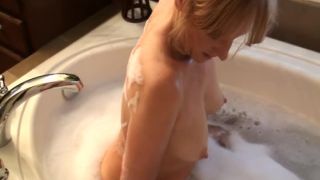 M@nyV1ds - SummerKnightz - Retro - Bathtub Masturbation-5