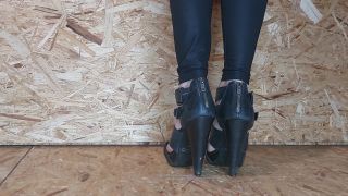 online adult clip 5 kinky fetish milf porn | Mistresspriest Shoes Addict  | femdom-3