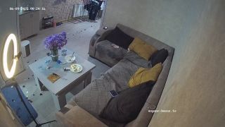 Roza Shane's Amateur Couch Action [HD 720p] - 2025-8