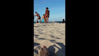 Nude_beach_HD_Mp4_-0