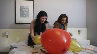 Venusss Fetish - Me and pregnant playing with balloons - Pregnant-5