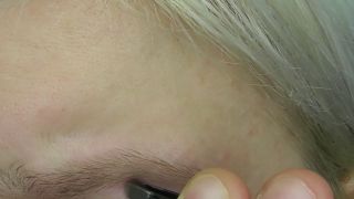 Plucking Eyebrows 1080p-2