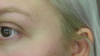 Plucking Eyebrows 1080p-7