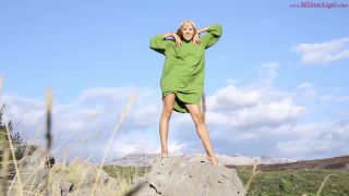 Porn online Milena Angel in Anolia even on stones trees grow-1