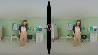  British Redhead Nurse Does Amazing Virtual Reality Striptease-2