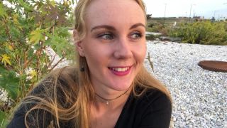 Ivy RosesPublic Jerk Off Instructions Name Saying-0