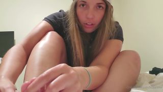 Lisa ASMR Lisaasmr - lotion rubbing asmr 11-08-2021-1