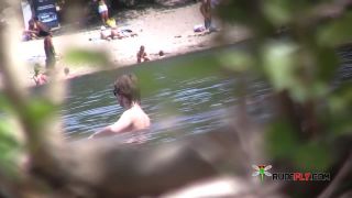 VOYEUR-Brasilian Nude Beach Couple 2-0