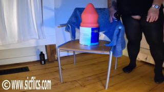 adult xxx clip 48 Selenes pussy olympics 22  on femdom porn handgag fetish-5