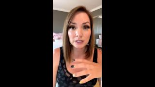 Nikole Mitchell nikolemitchell-2022-05-03-2443888592-0