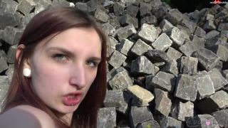  Eva-Berg – Abgefickt und reingespritzt im Stadtpark – Fucked and re-injected in the city park, teens on teen-0